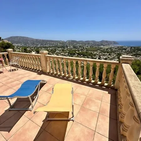 Casa Jirafa- Three Bedroom With Private Pool וילה *