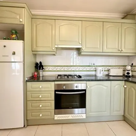 Casa Jirafa- Three Bedroom With Private Pool וילה