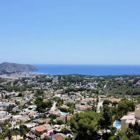 Casa Jirafa- Three Bedroom With Private Pool וילה