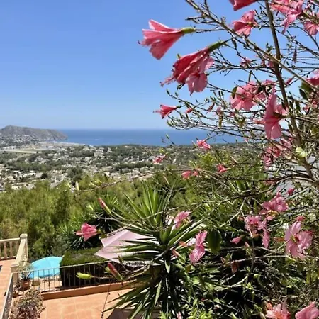 Casa Jirafa- Three Bedroom With Private Pool וילה טאולאדה